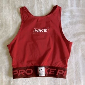 Nike pro top